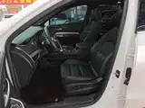 Фото 15 - Cadillac XT4