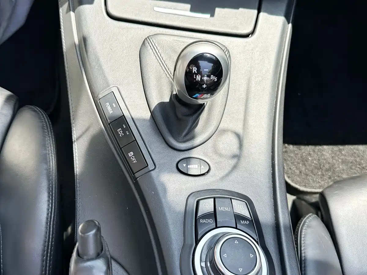 BMW M3 2009 BMW M3 Convertible фото 17