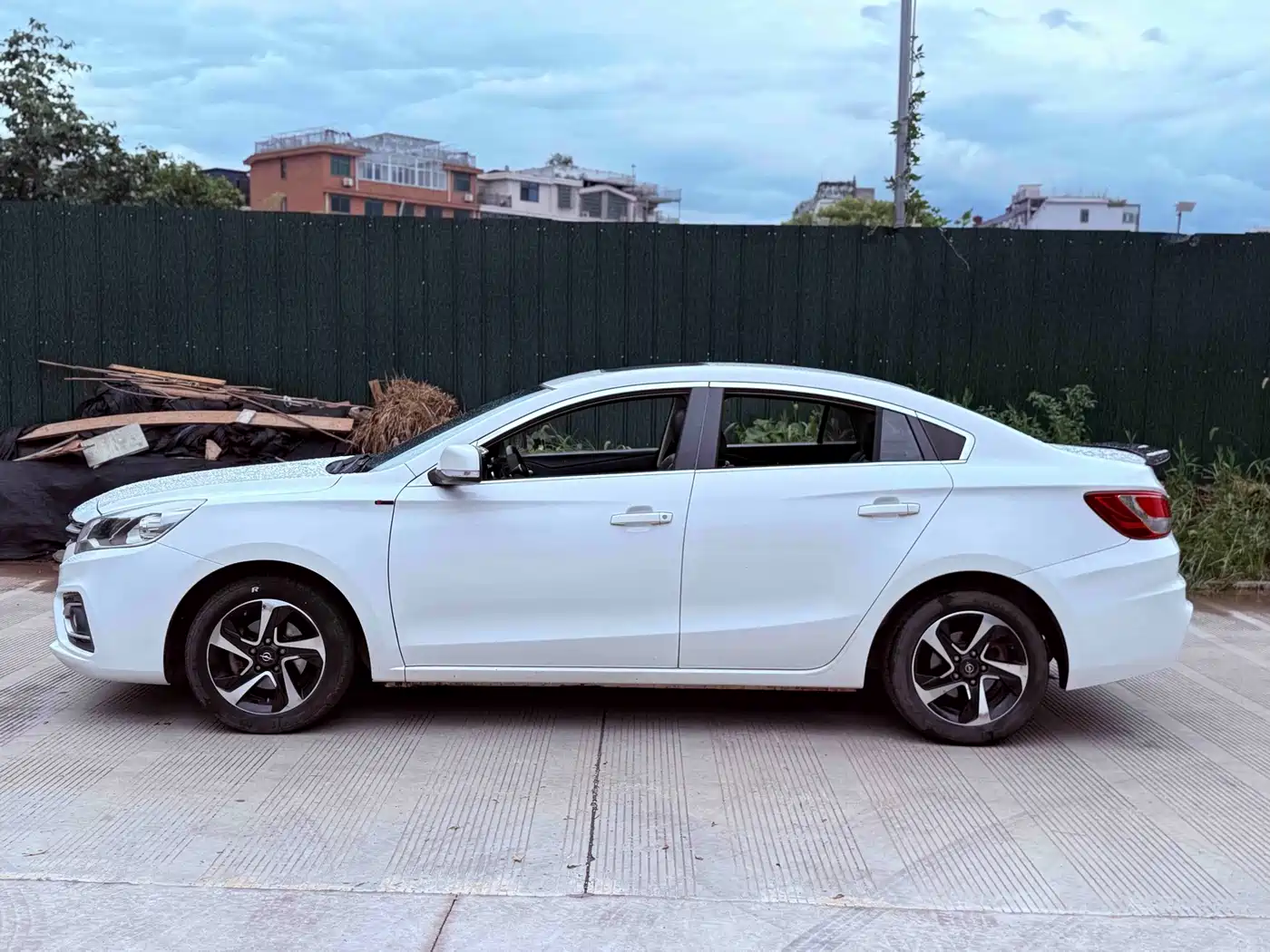 Haima Familia 2016 2017 1.6L Manual Luxury