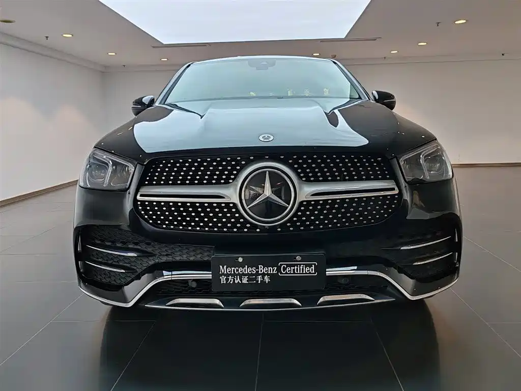 Mercedes-Benz GLE Coupe 2022 GLE 350 4MATIC Coupe SUV Fashion фото 6