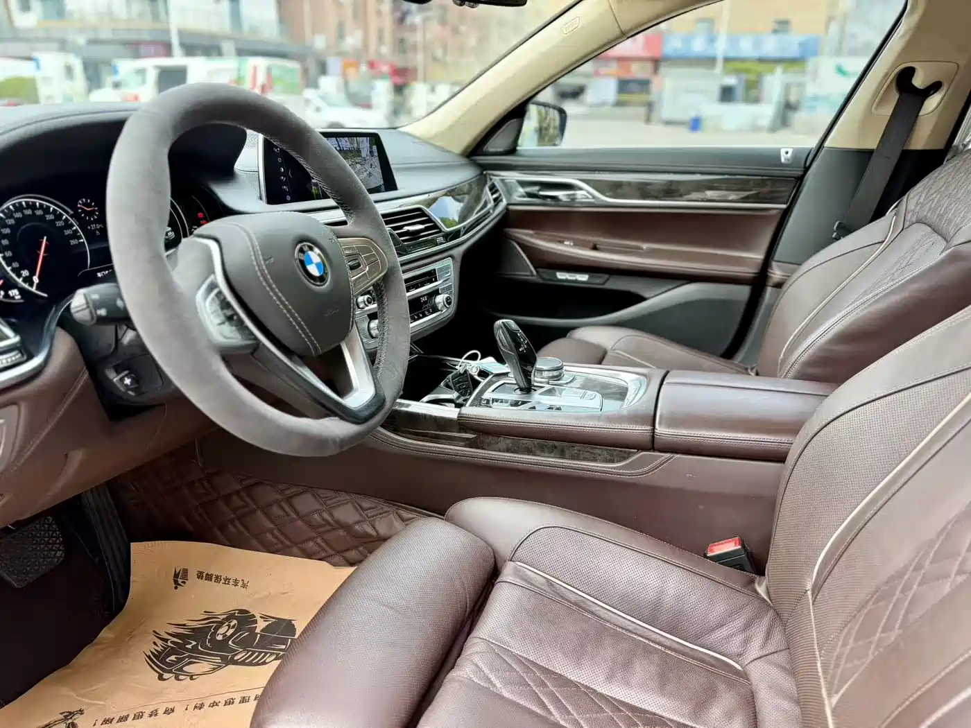 BMW 7 Series 2016 740Li Leading Edition фото 5