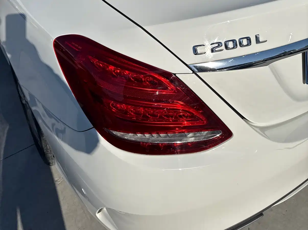 Mercedes-Benz C-Class 2016 C 200 L Sport фото 5