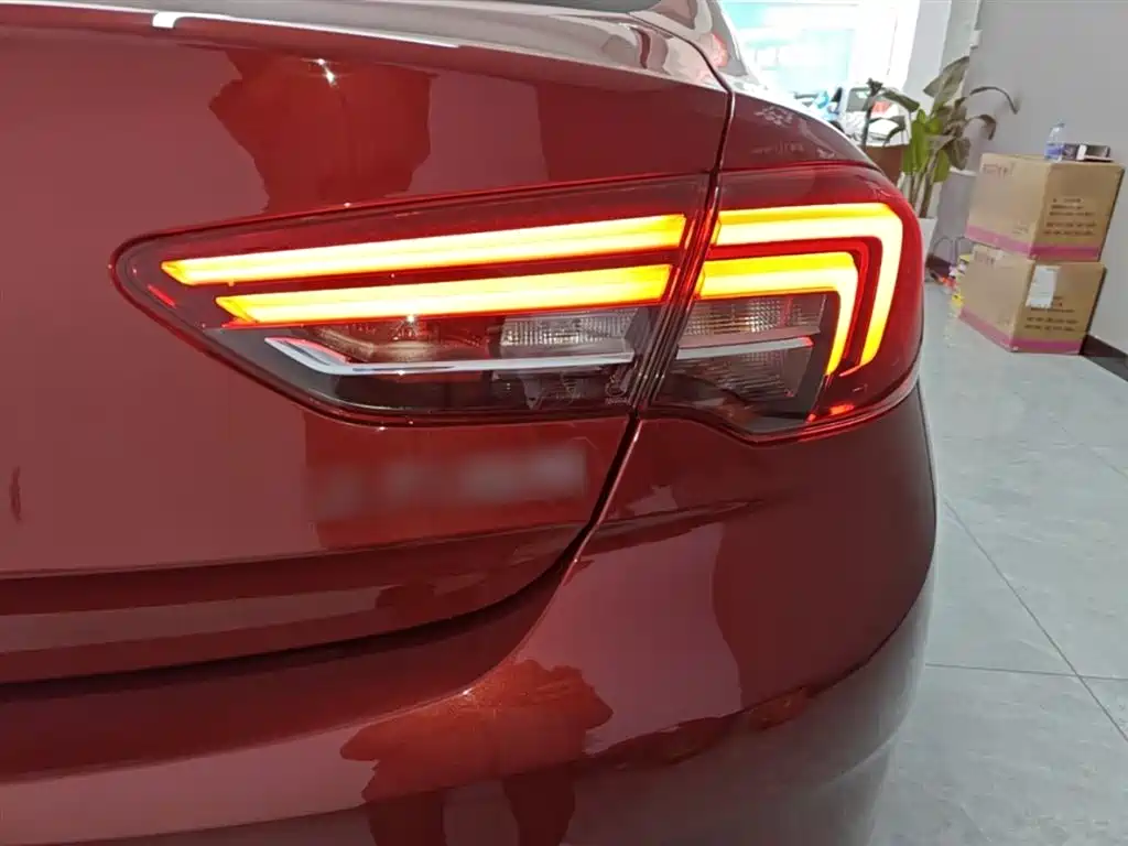 Buick Regal 2019 20T Elite China VI фото 8