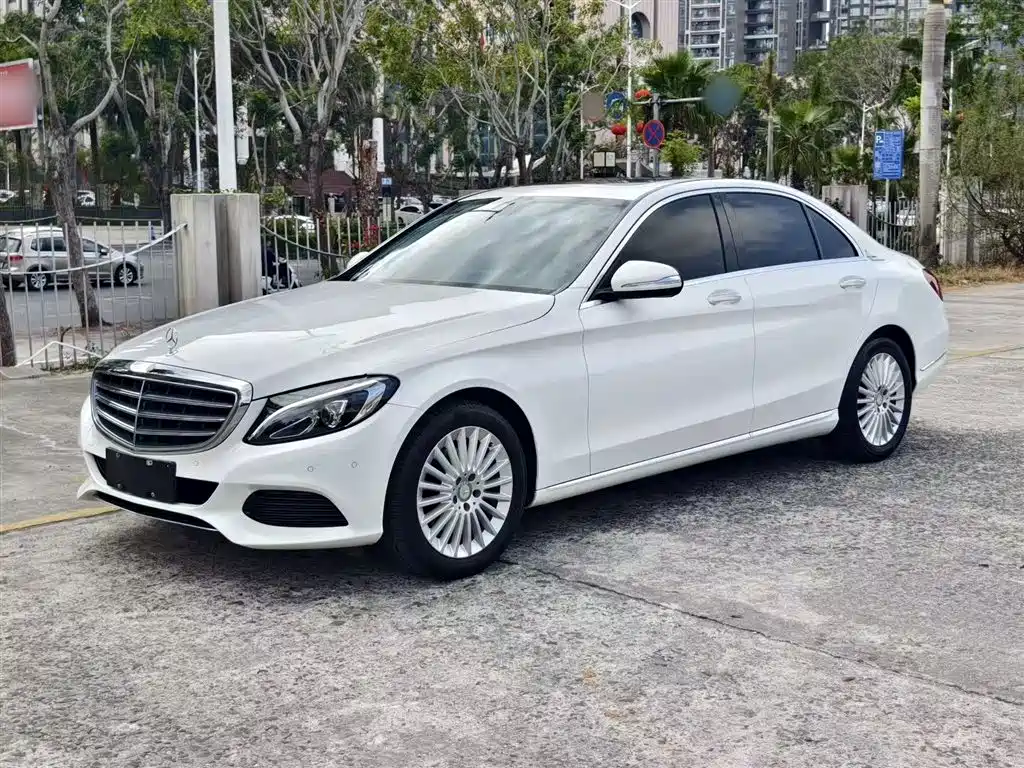 Mercedes-Benz C-Class 2016 C 180 L фото 5