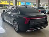 Фото 9 - Hongqi H5