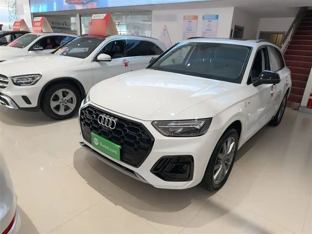 Audi Q5L 2022 Facelift 40T Luxury Dynamic фото 2