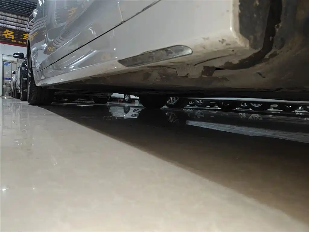 BMW 5 Series 2023 530Li Leading Luxury Package фото 21