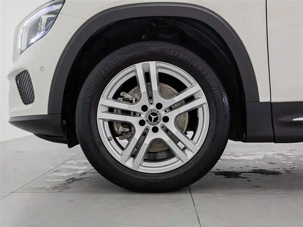 Mercedes-Benz GLB 2023 GLB 220 Dynamic фото 17
