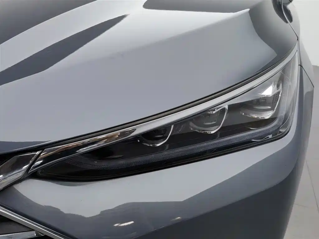 BYD TANG
