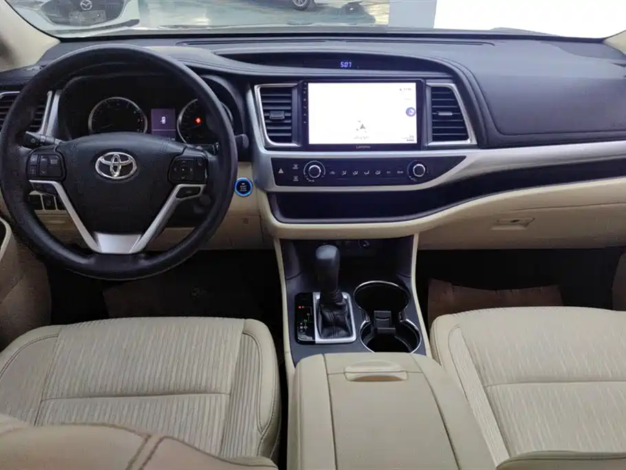 Toyota Highlander 2018 2.0T 2WD Elite 7-seater (China V) фото 12
