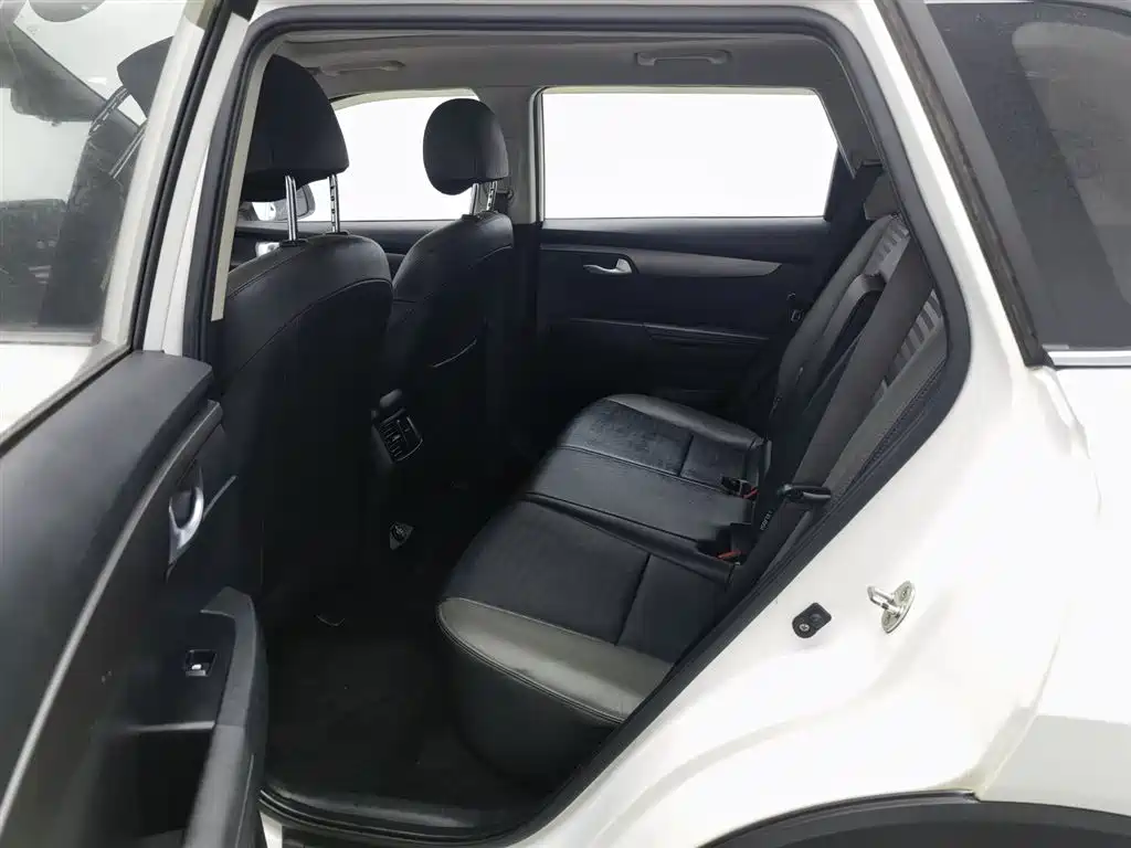Kia Sportage 2018 2.0L Automatic Smart Luxury (China V) фото 15