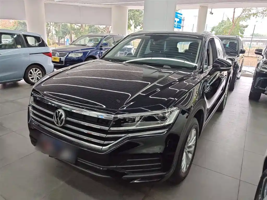 Volkswagen Touareg 2019 2.0TSI Pilot Edition China VI фото 2