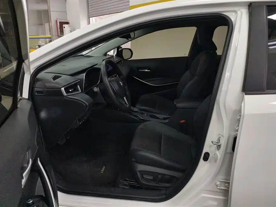 Toyota Levin 2023 Smart Hybrid 1.8L Sport Edition фото 9
