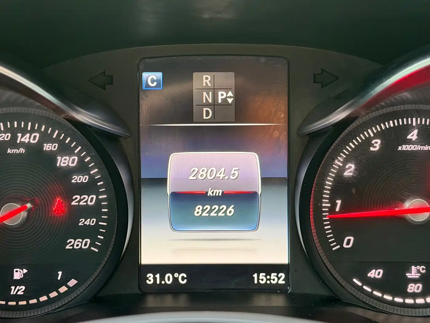 Mercedes-Benz GLC 2019 Facelift GLC 260 L 4MATIC Luxury фото 11