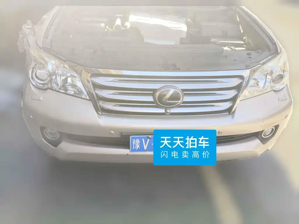 Фото 3 - Lexus GX