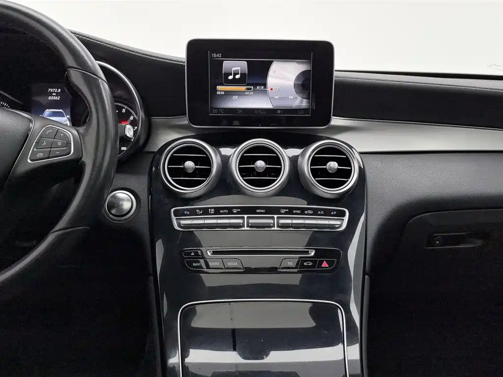 Mercedes-Benz GLC 2017 GLC 200 4MATIC фото 12