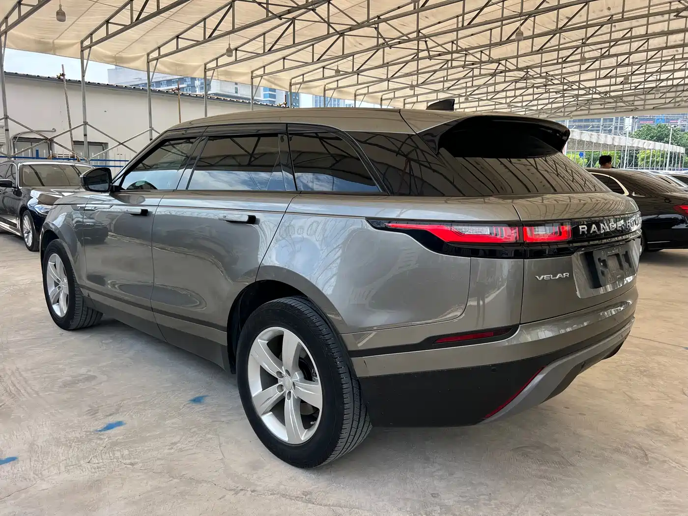 Land Rover Range Rover Velar 2020 P250 фото 8