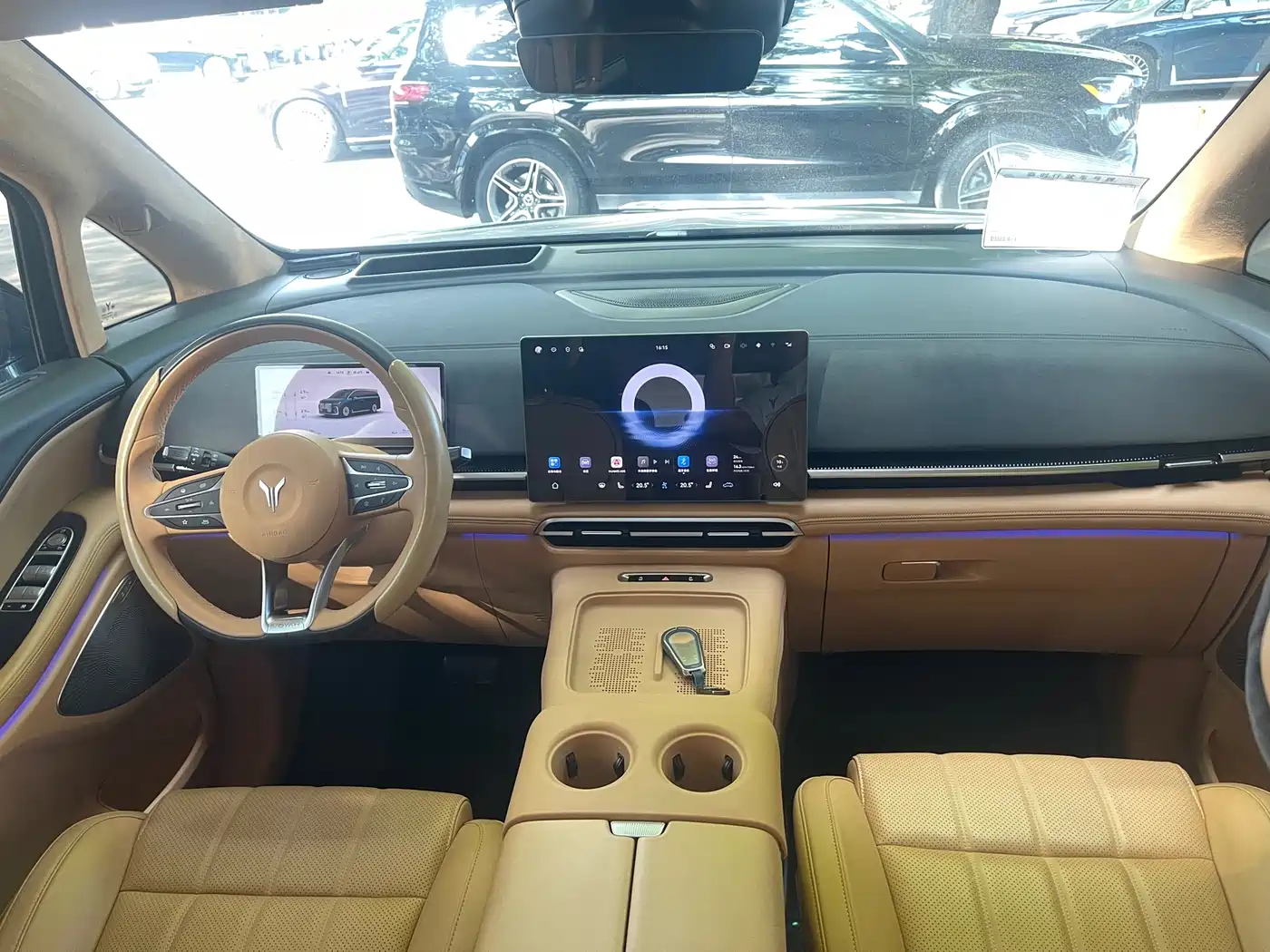 Voyah Auto Voyah Dreamer 2025 PHEV AWD Flagship Qian Kun Edition фото 10