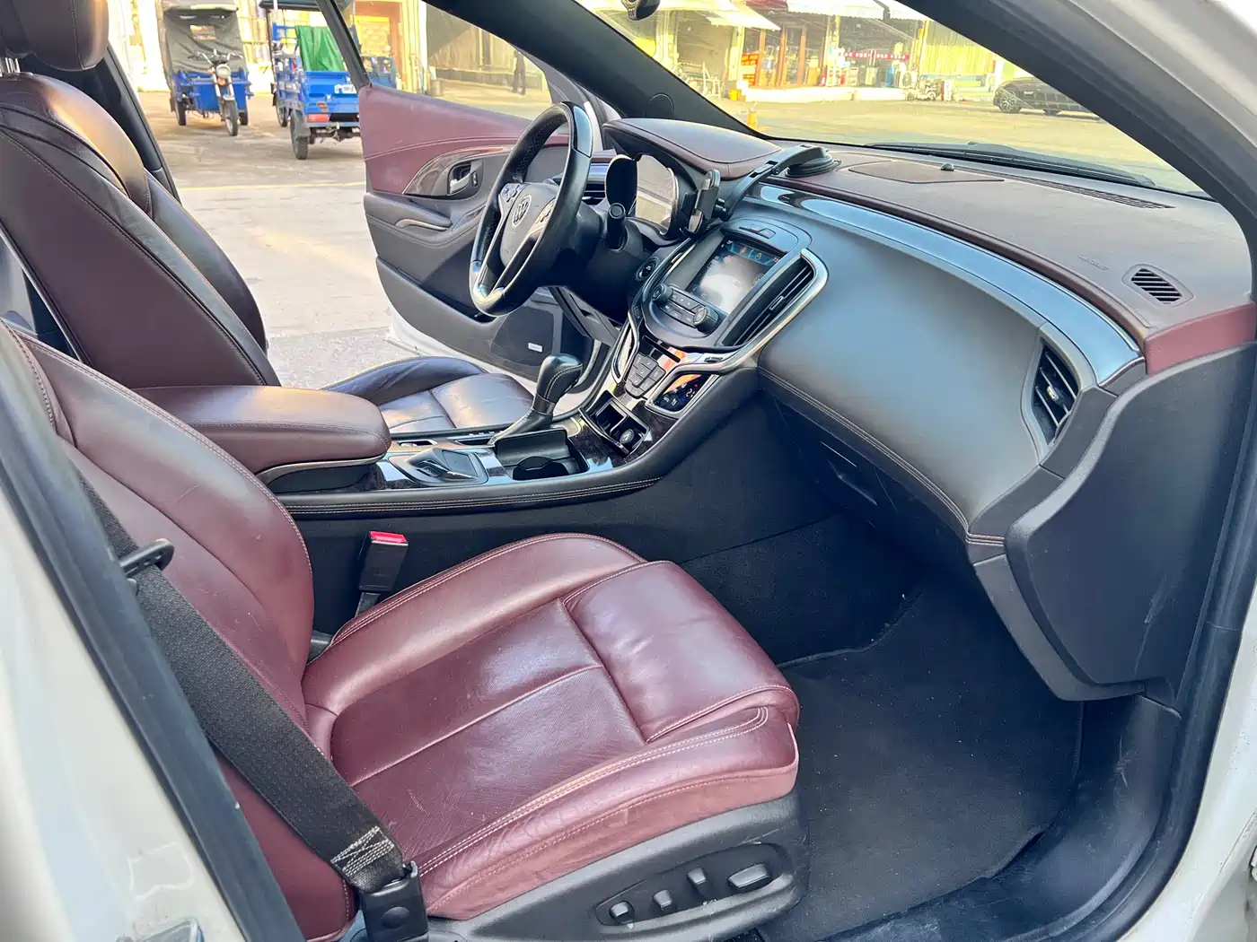 Buick LaCrosse 2013 2.0T SIDI Intelligent Flagship фото 10
