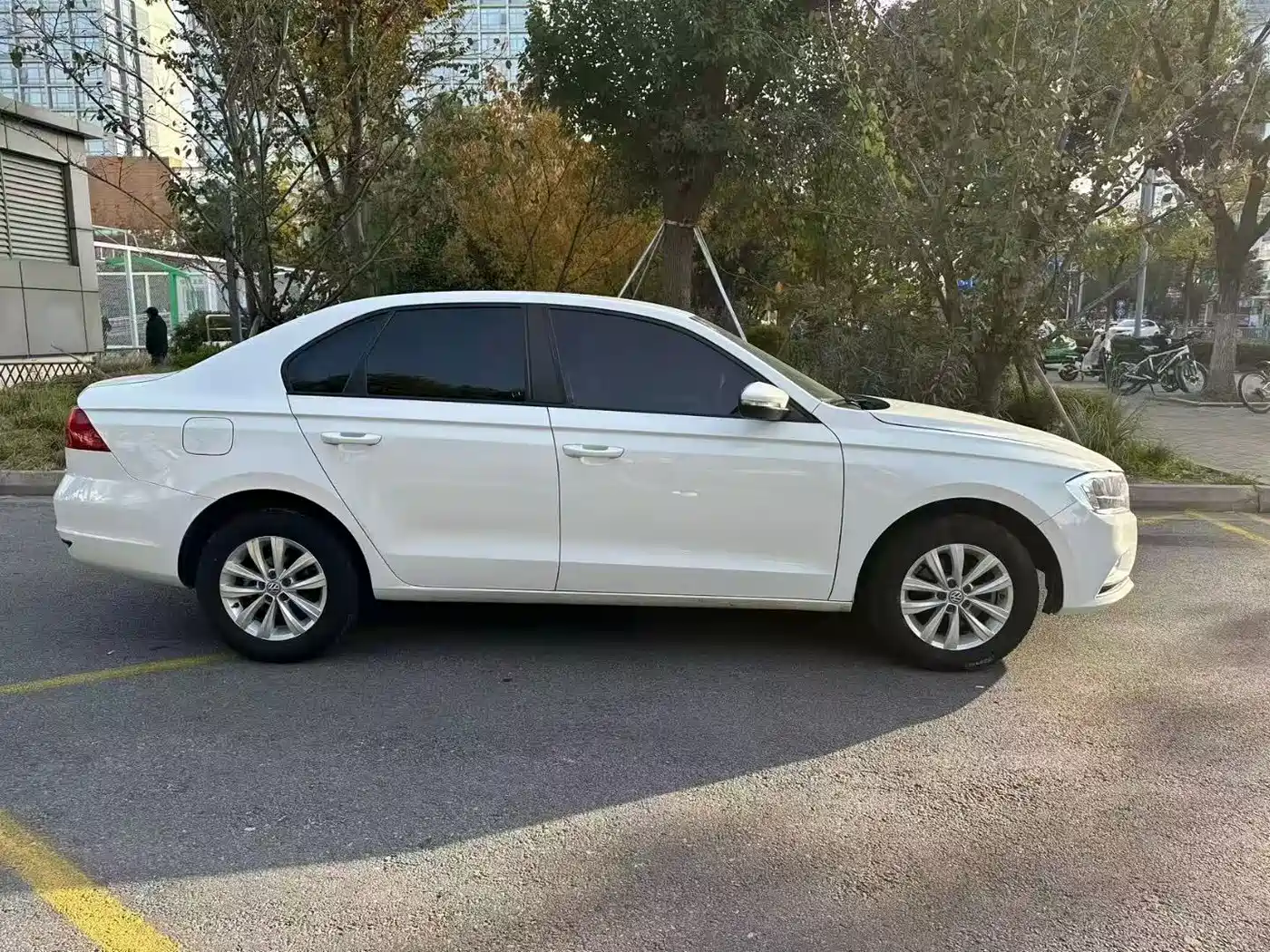 Photo 2 - Volkswagen Bora