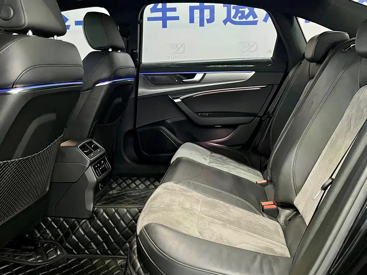 Audi A6L 2020 45 TFSI quattro Premium Dynamic фото 10