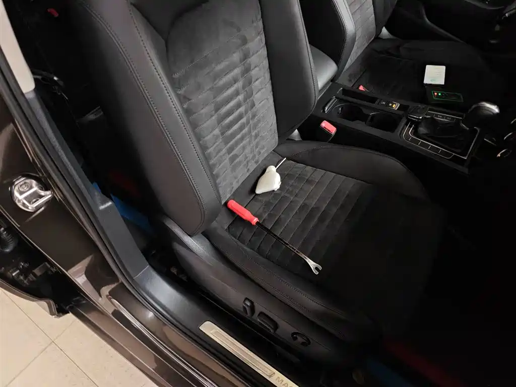 Volkswagen Magotan 2017 330TSI DSG Luxury фото 25