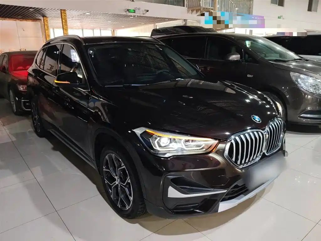 BMW X1 2020 sDrive20Li Premium Edition фото 4