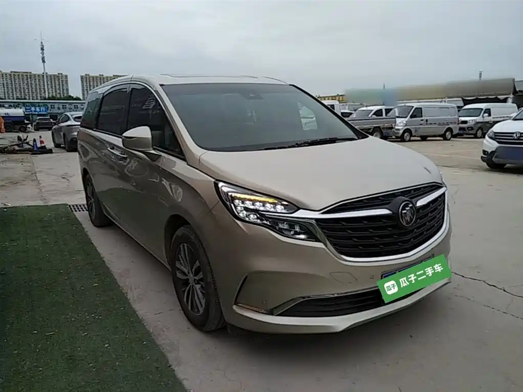 BUICK GL8