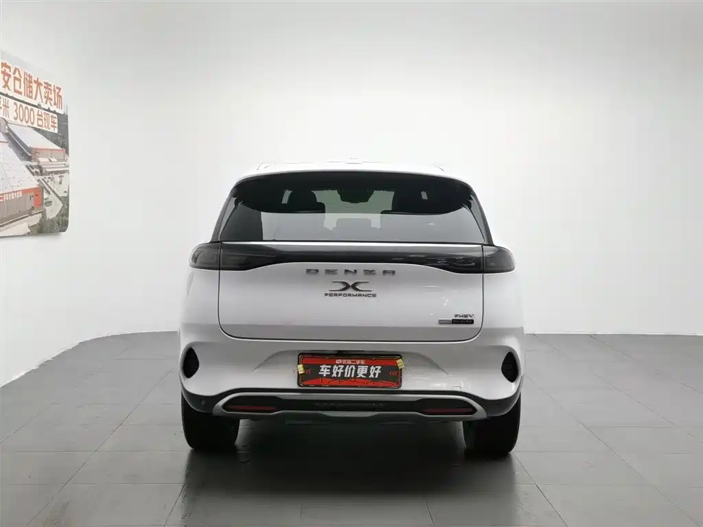 Denza X 2020 PHEV Classic Edition фото 4