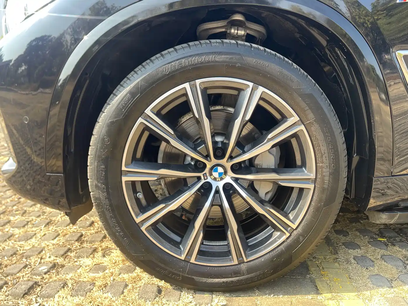 BMW X5 2022 xDrive 30Li Premium M Sport Package фото 23