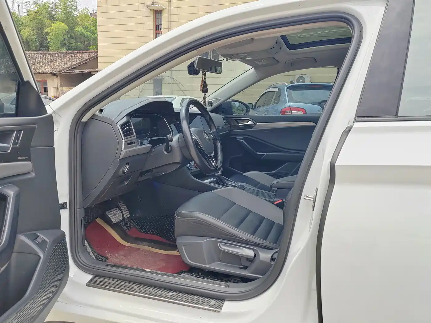 Volkswagen Sagitar 2022 280TSI DSG Surpassing Edition фото 8