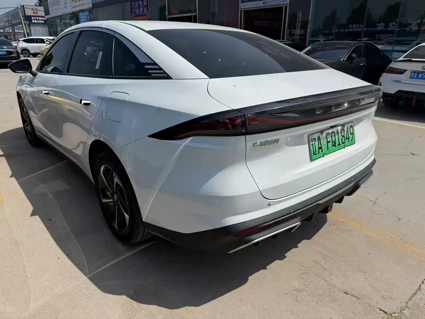 Geely Galaxy Galaxy L6 2023 Model 125km PLUS фото 8