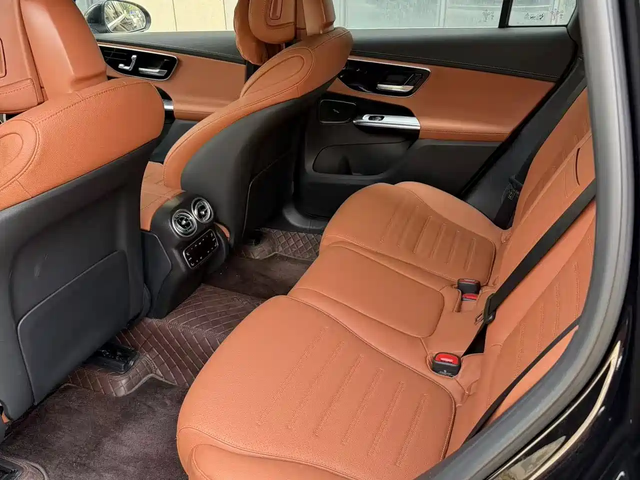 Mercedes-Benz GLC New Energy 2025 350 e L 4MATIC Collector's Edition фото 7