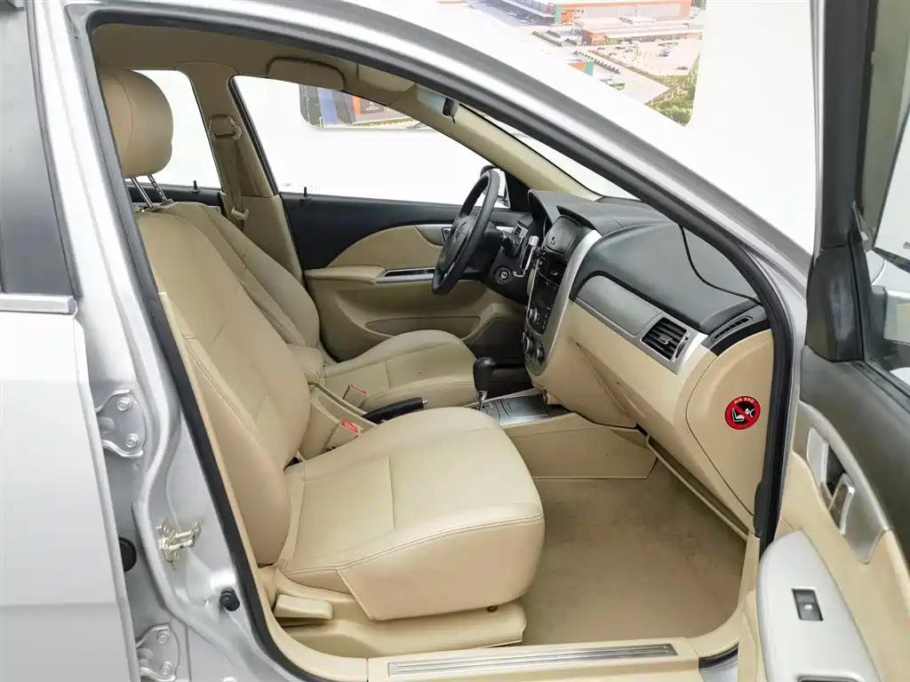 Buick Excelle 2011 1.6LX-AT фото 23