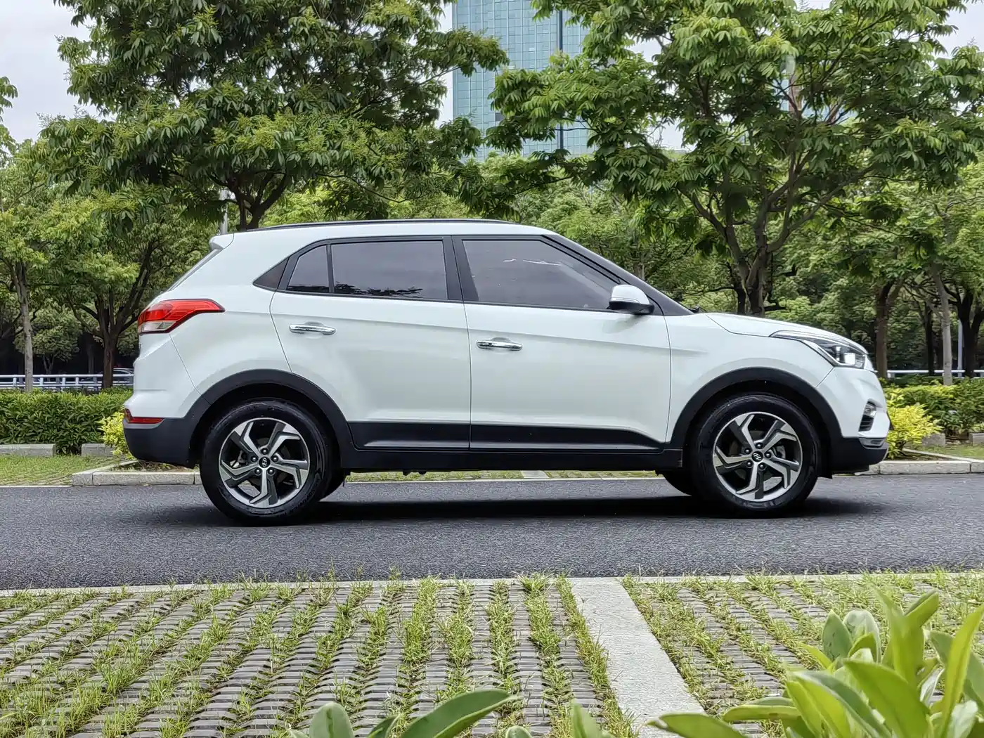 Hyundai Beijing Hyundai ix25 2017 1.6L Automatic Smart Edition фото 4