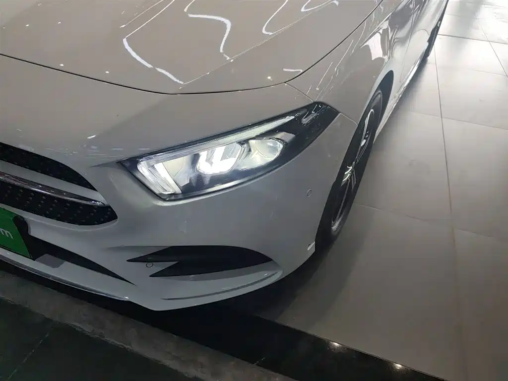 Mercedes-Benz A-Class 2022 Facelift III A 200 L Sport Sedan Fashion фото 18