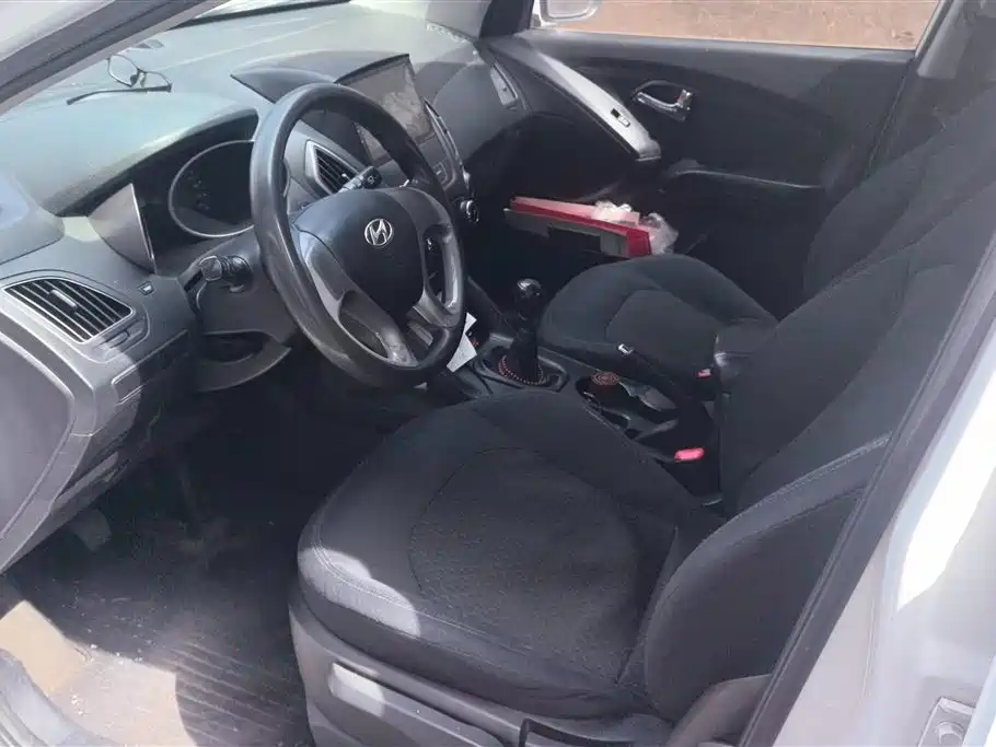 Hyundai Beijing Hyundai ix35 2013 2.0L Manual 2WD Comfort GL China IV фото 9