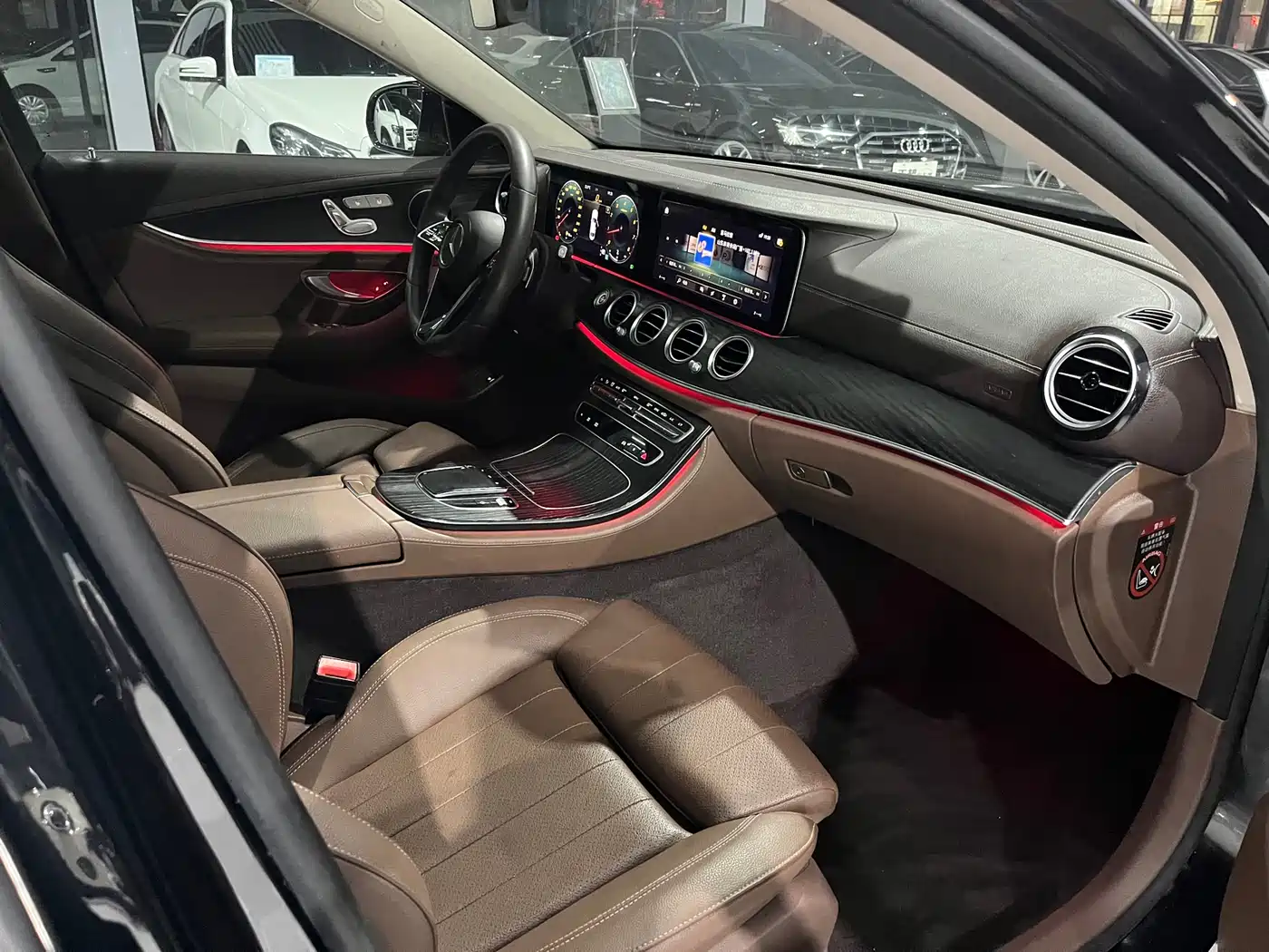Mercedes-Benz E-Class 2022 Second Facelift E 300 L Fashion фото 7