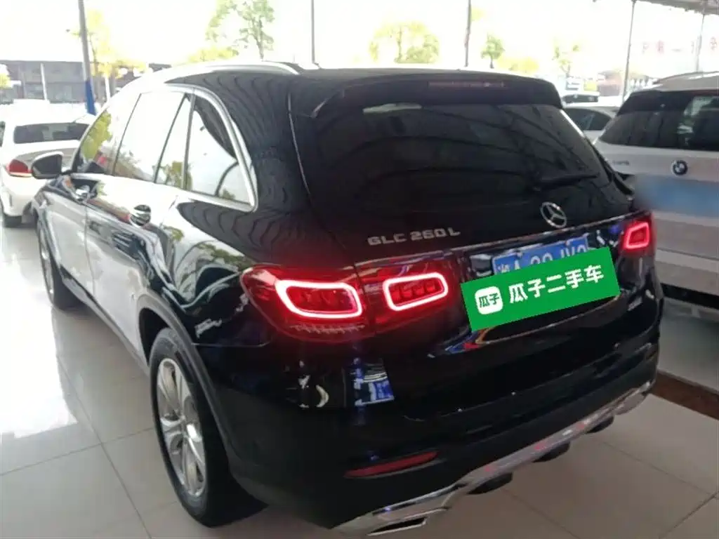 Mercedes-Benz GLC 2020 Facelift GLC 260 L 4MATIC Dynamic фото 5
