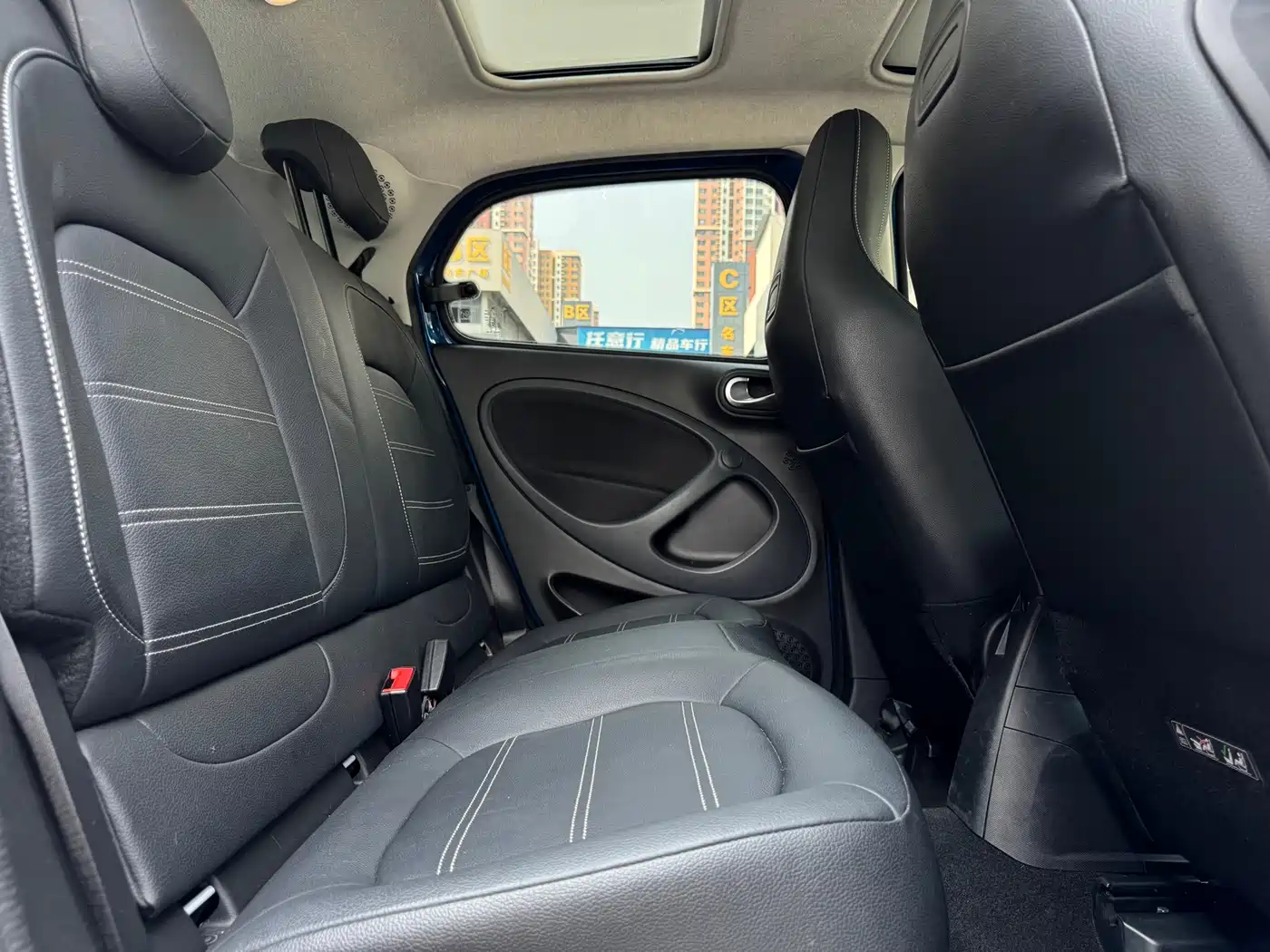 smart forfour 2018 2018 0.9T 66kW Pioneer Edition