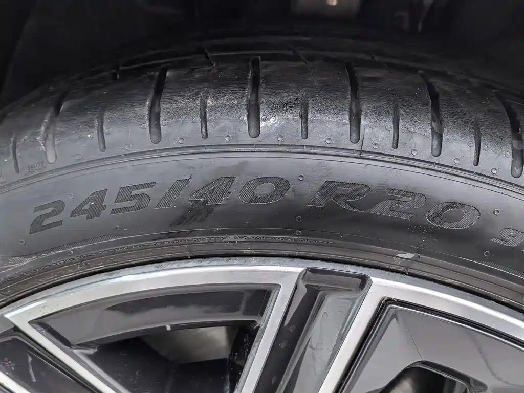 BMW 5 Series 2024 530Li Premium M Sport Package фото 24