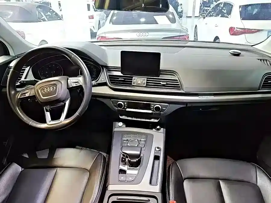 Audi Q5L 2020 40 TFSI Prestige Progressive фото 13