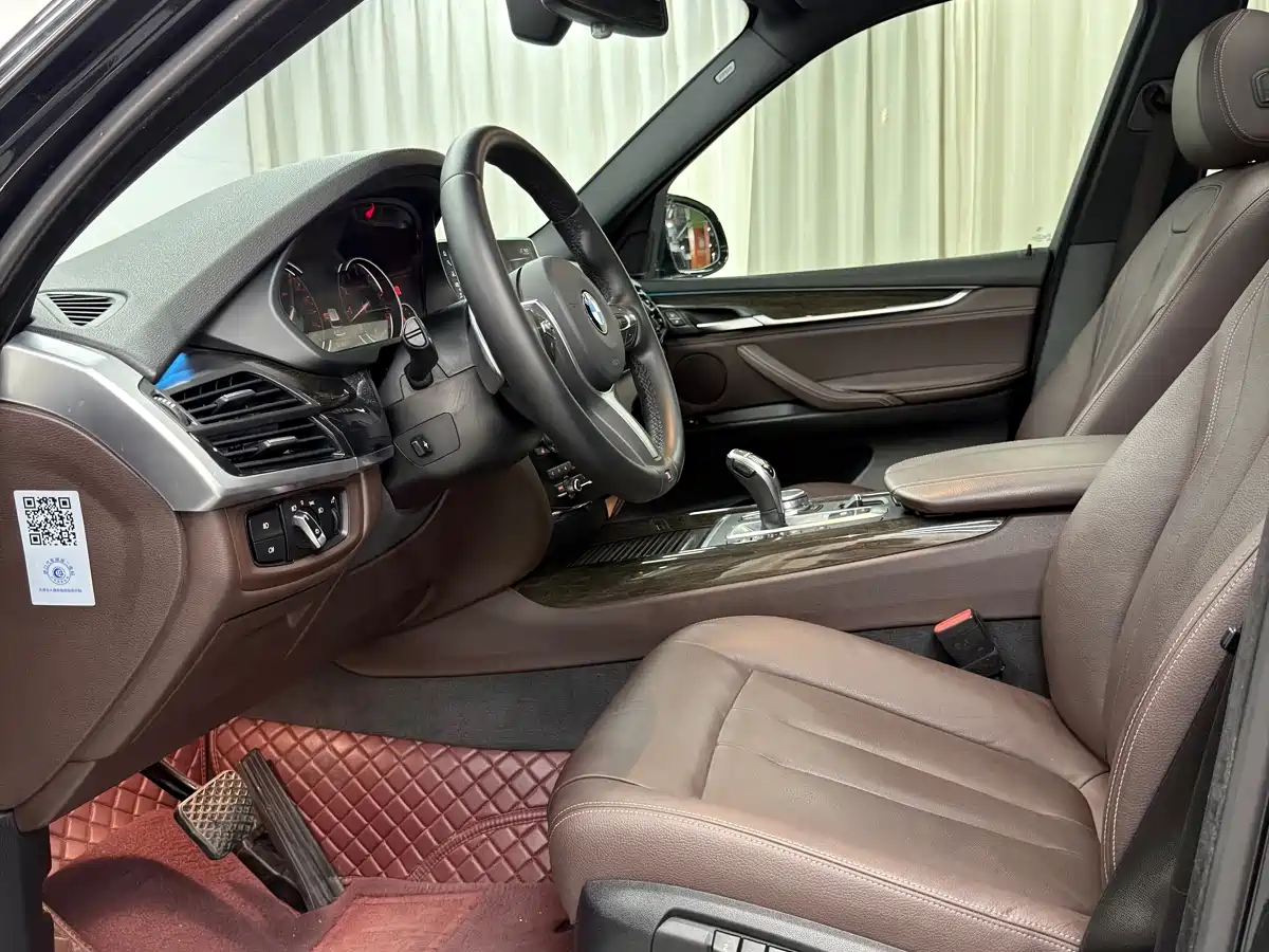 BMW X5 (Import) 2017 xDrive35i M Luxury Sport фото 16