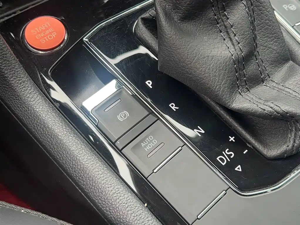 Volkswagen Tiguan L 2019 330TSI Auto 2WD Smart Luxury Edition China V фото 23