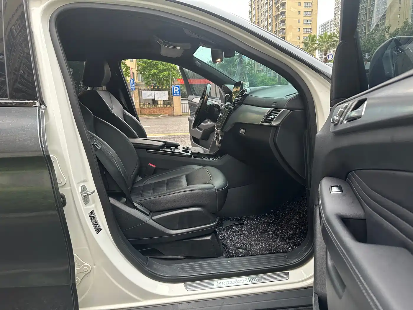 Mercedes-Benz GLE Coupe 2015 GLE 320 4MATIC Coupe SUV фото 20