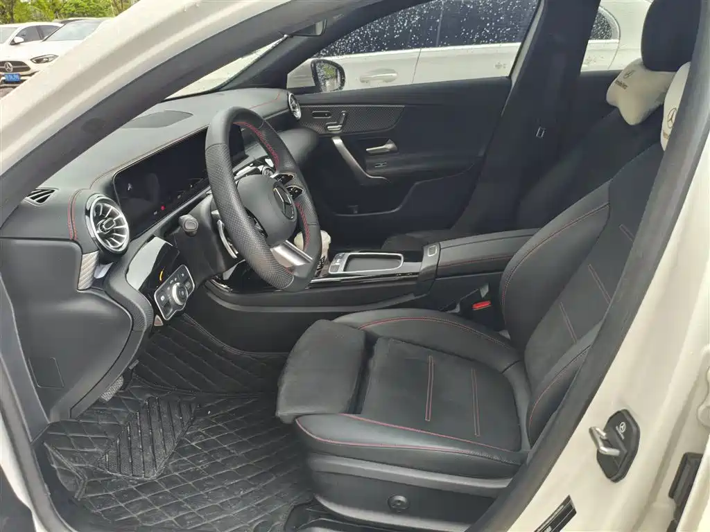Mercedes-Benz A-Class 2025 2025 A 200 L Fashion Edition