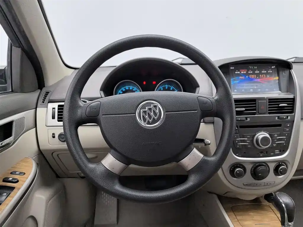 Buick Excelle 2015 1.5L Automatic Classic фото 11