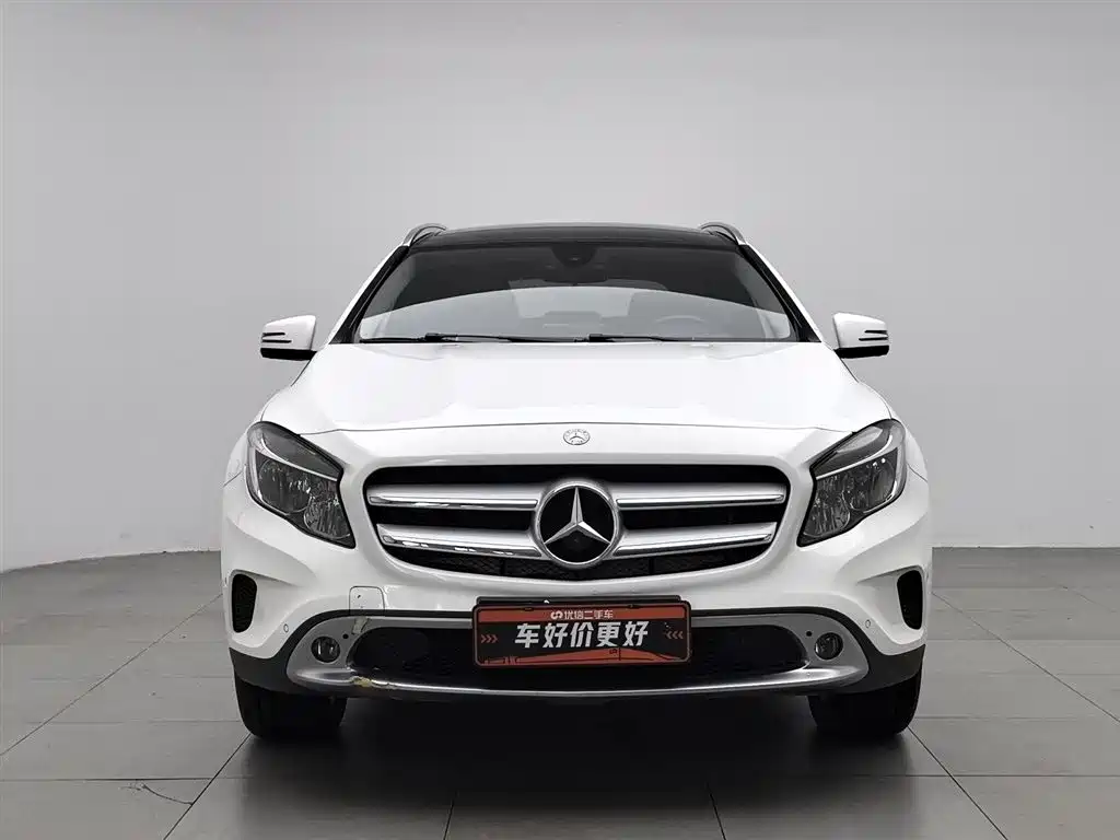 Mercedes-Benz GLA 2016 GLA 200 Dynamic фото 3