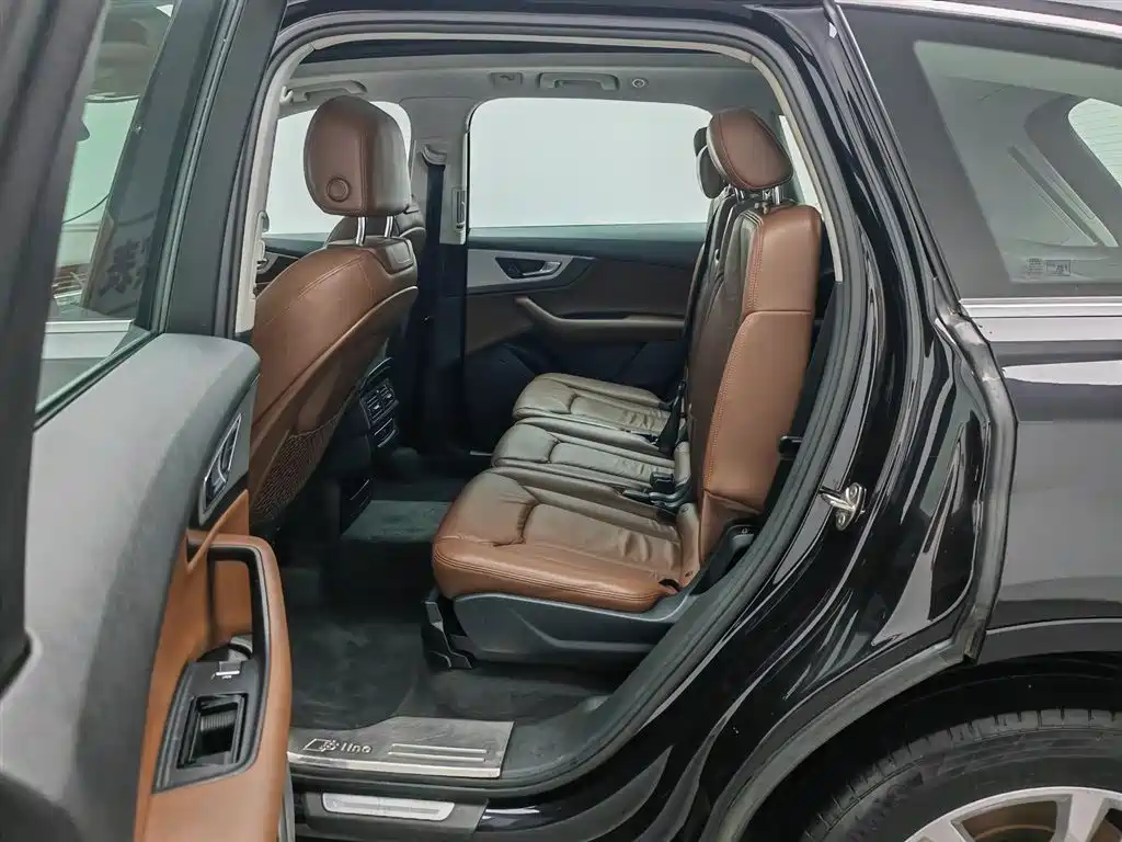 Audi Q7 2016 40 TFSI Comfort фото 15