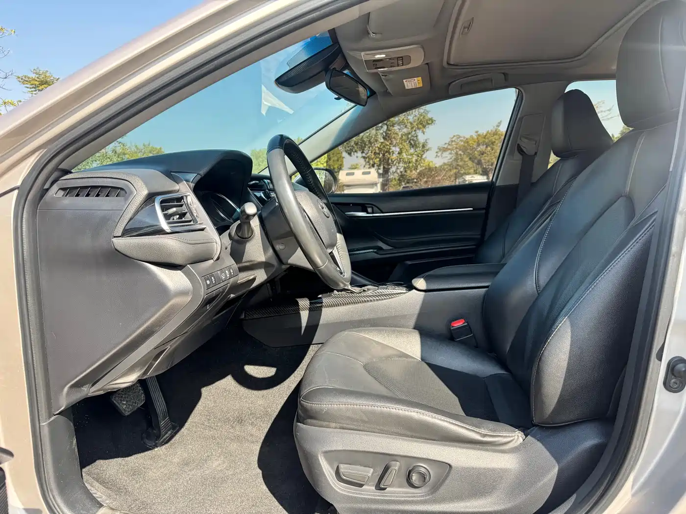 Toyota Camry 2019 Facelift 2.0G Luxury Edition фото 22